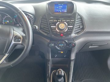 Car image 14