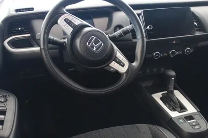 Car image 21