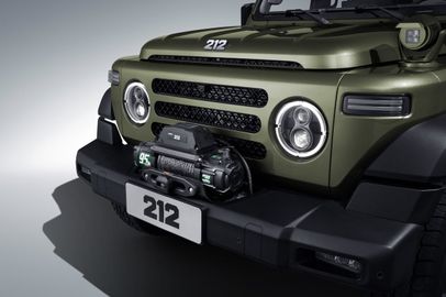 Car image 10