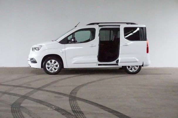 Opel e-Combo Life Ultimate 100 kW image number 3