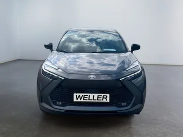 Car image 3