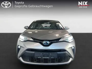 Car image 2
