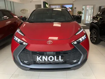 Car image 3