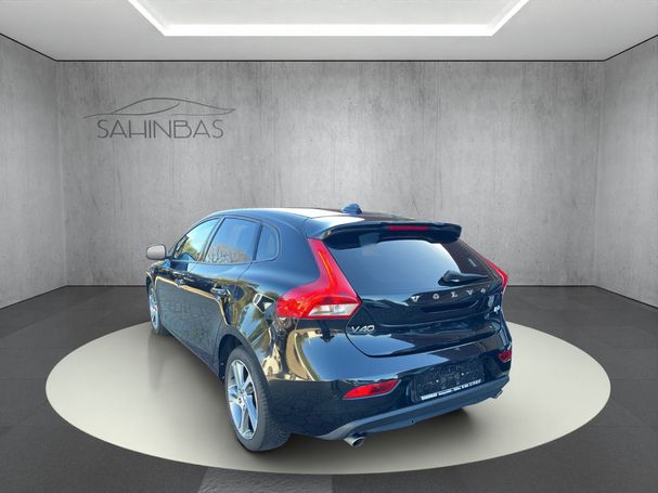 Volvo V40 D4 Momentum 140 kW image number 5