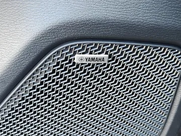 Car image 34
