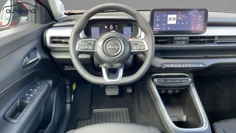 Car image 27