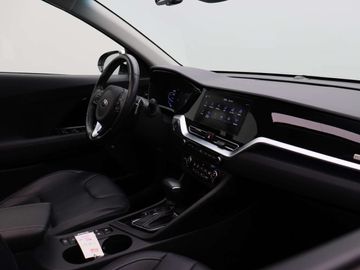 Car image 36