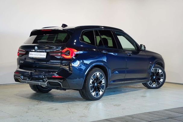 BMW iX3 M Sport 210 kW image number 2