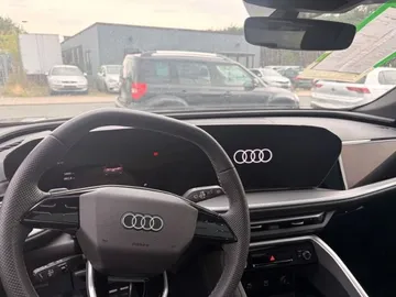 Car image 37