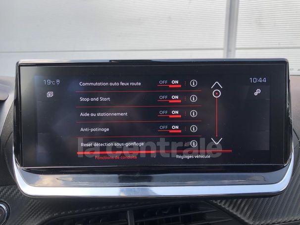 Peugeot 2008 PureTech 130 96 kW image number 34