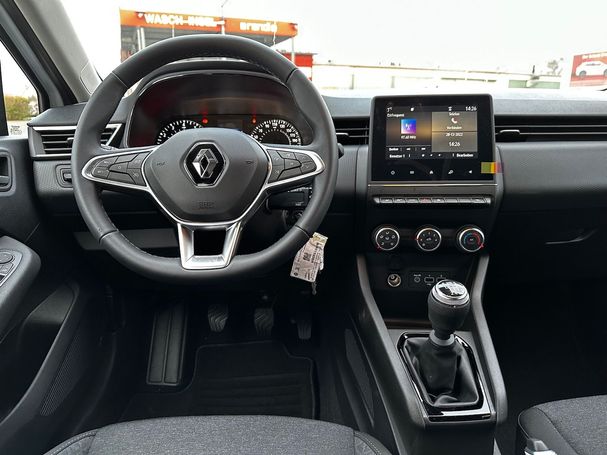 Renault Clio TCe 90 66 kW image number 18