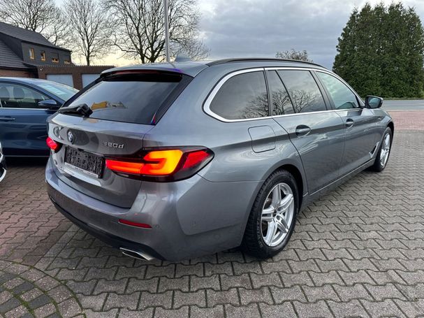 BMW 520d Touring 140 kW image number 9