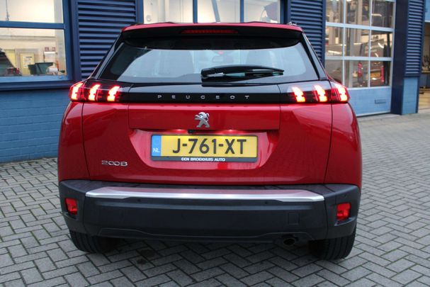 Peugeot 2008 1.2 PureTech 75 kW image number 30