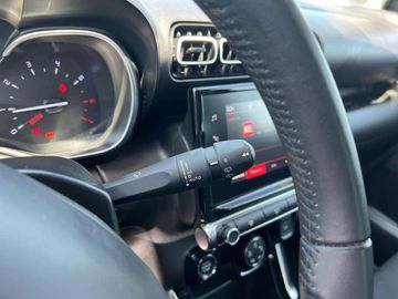 Car image 33