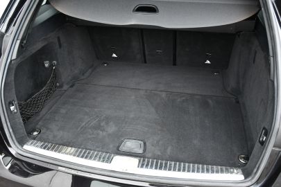 Car image 36