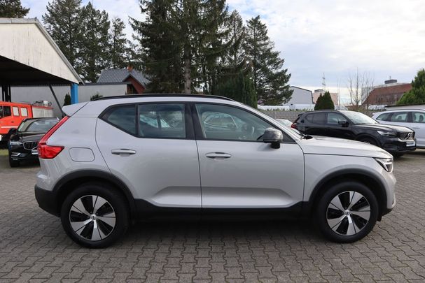 Volvo XC40 Recharge T4 Plus Dark DKG 155 kW image number 6