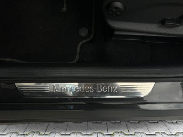 Mercedes-Benz GLC 300 225 kW image number 17