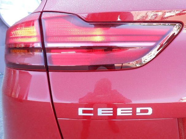 Kia Ceed 1.0 T-GDi 74 kW image number 10