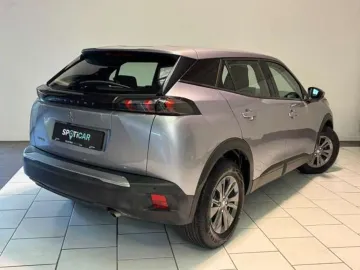 Car image 21