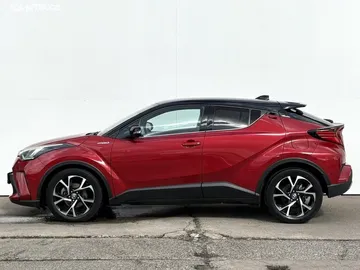 Car image 5