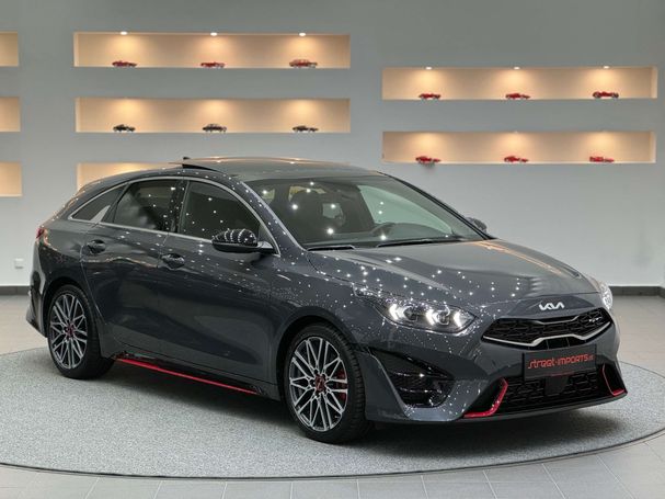 Kia ProCeed GT 150 kW image number 2