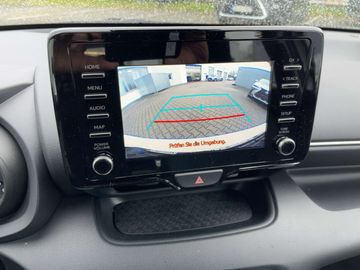 Car image 26