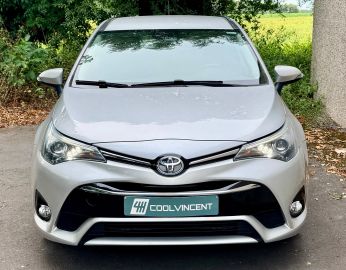 Car image 4