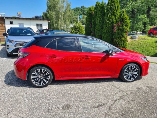 Toyota Corolla 2.0 Hybrid 132 kW image number 3