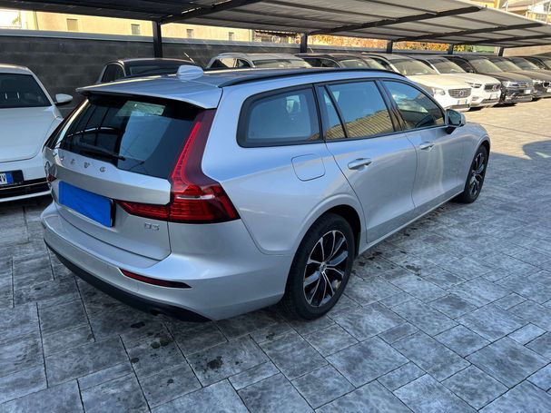 Volvo V60 D3 Geartronic Momentum 110 kW image number 8