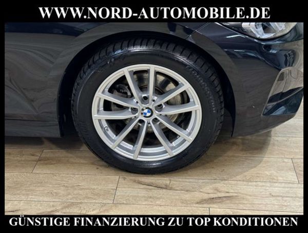 BMW 320d Touring xDrive 140 kW image number 12