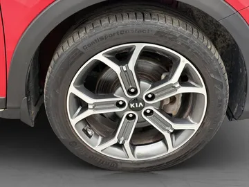 Car image 35