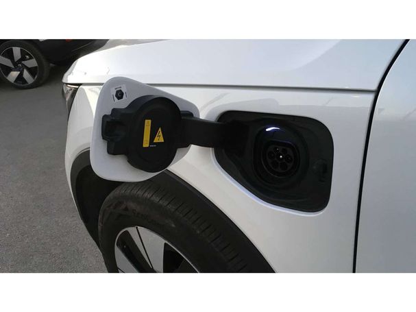 Volvo XC40 Recharge T4 155 kW image number 21