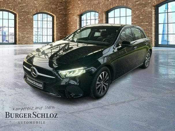 Mercedes-Benz A 180 100 kW image number 1