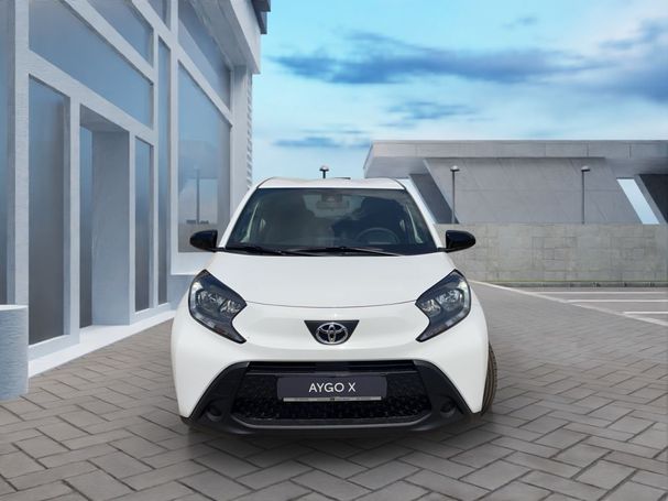 Toyota Aygo X 53 kW image number 7