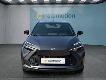 Car image 3