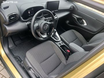 Car image 11