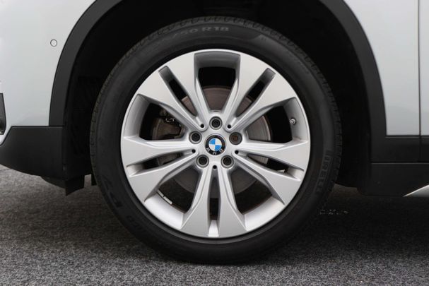 BMW X1 sDrive18i 104 kW image number 23