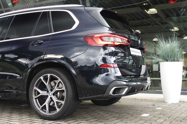 BMW X5 45e xDrive 290 kW image number 13