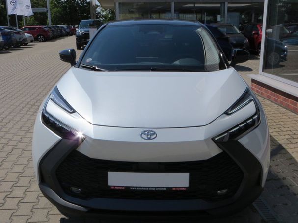 Toyota C-HR 2.0 Hybrid 144 kW image number 3