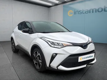 Car image 2