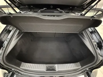 Car image 48