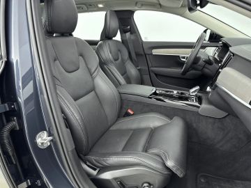 Car image 34
