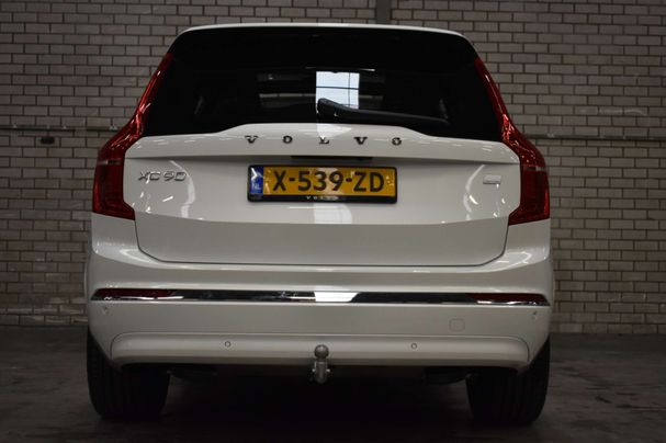 Volvo XC90 T8 AWD Ultimate 335 kW image number 38