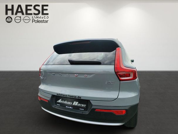 Volvo XC40 B3 Core 120 kW image number 7