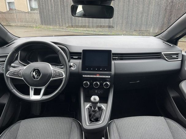 Renault Clio TCe 90 Intens 66 kW image number 13