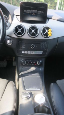 Mercedes-Benz B 200 d 100 kW image number 10