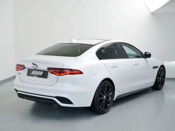 Jaguar XE D200 R-Dynamic 150 kW image number 14