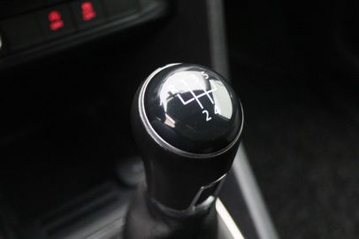 Car image 41