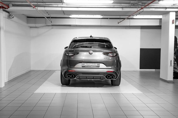 Alfa Romeo Stelvio V6 2.9 Quadrifoglio 375 kW image number 7