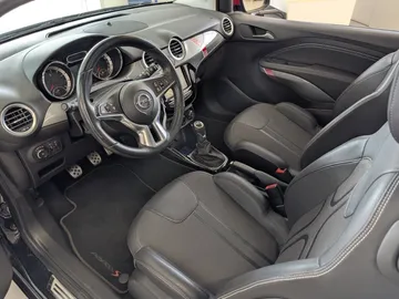 Car image 28